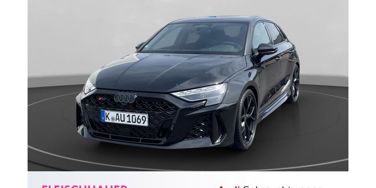 Audi RS3 4.900 km 79.990 &euro; Köln 51145