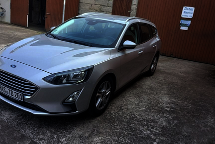 Ford Focus 125.005 km 9.500 &euro; Wustviel 96181