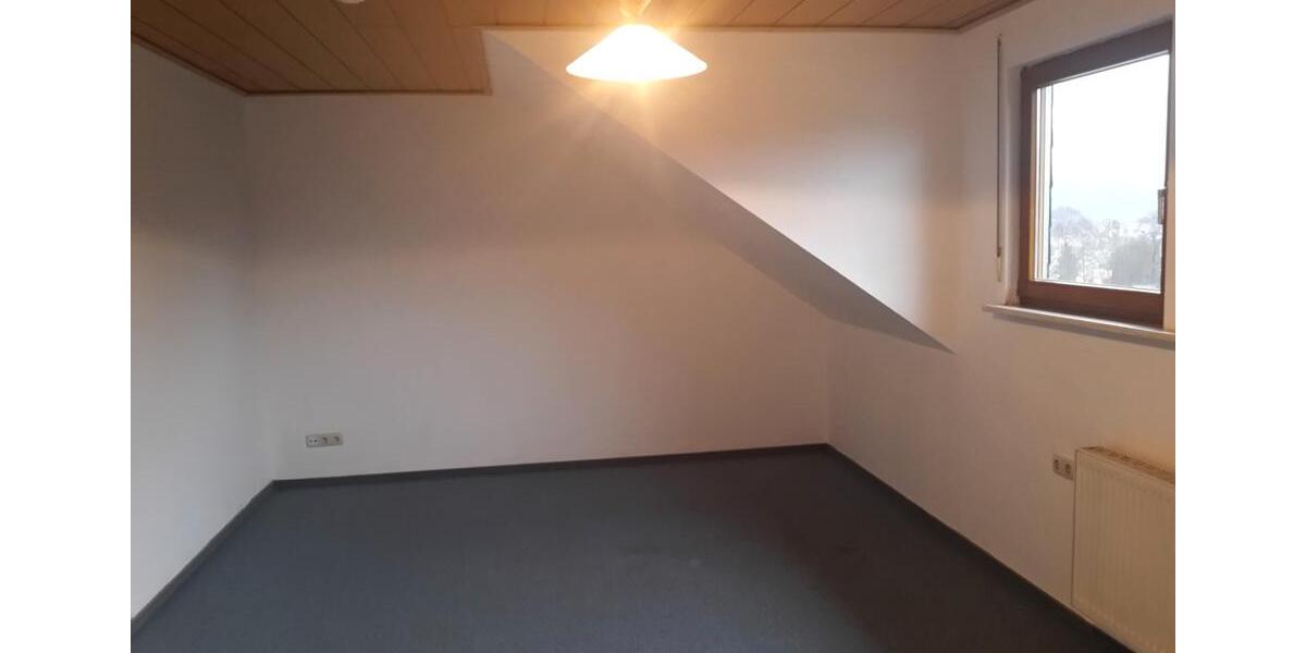 Etagenwohnung Steinau an der Straße - 2 Zimmer, 53 m&sup2;, 490&euro; | Angebot:26611141