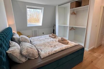 Vollmöblierte 2 ZKB im Zentrum zimmer