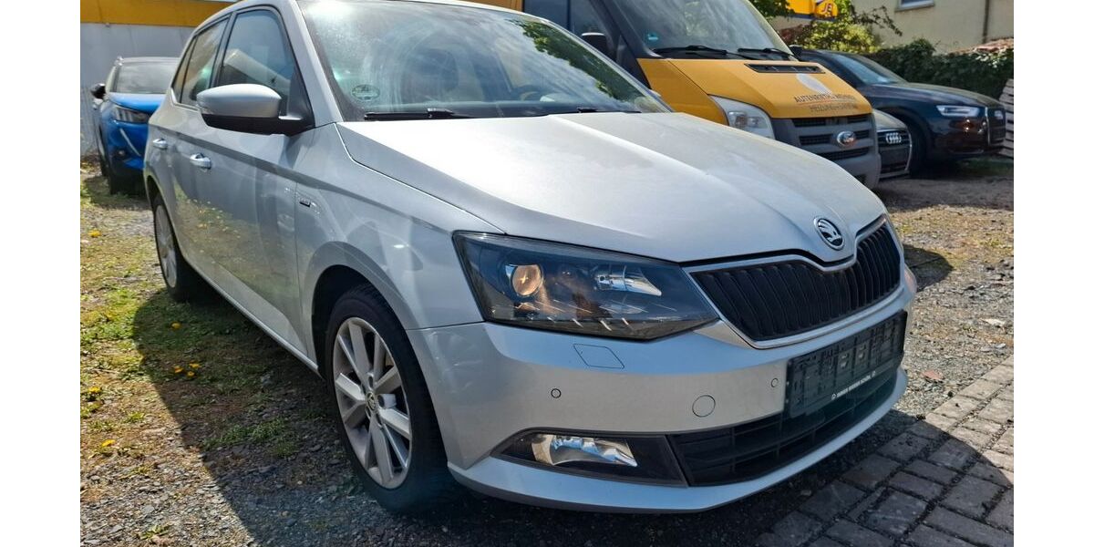 Skoda Fabia 102.515 km 8.989 &euro; Fulda 36043