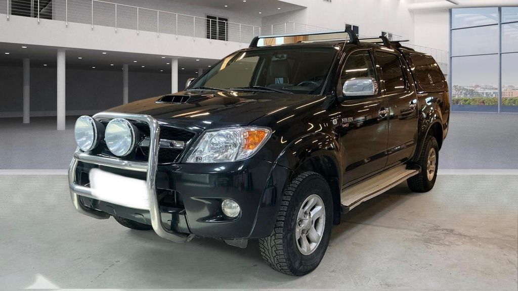Toyota Hilux 208.171 km 10.999 &euro; hamburg 20539