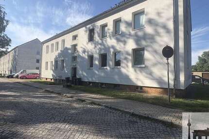 Wohnung Neuenhagen - 4 Zimmer, 83 m&sup2;, 834&euro; | Angebot:27143150