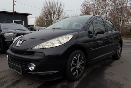 Peugeot 207 223.000 km 2.499 &euro; Frankfurt am Main 60486