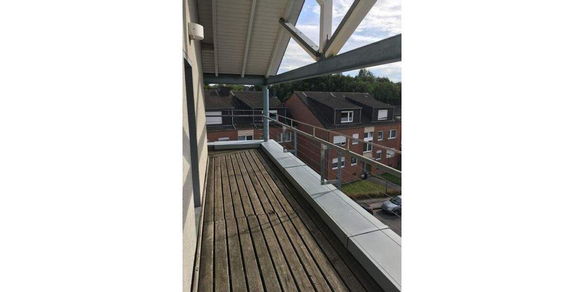 Singleapartment mit Atmosphäre über den Dächern von Hoengen - mit Dachterrasse! 1 zimmer