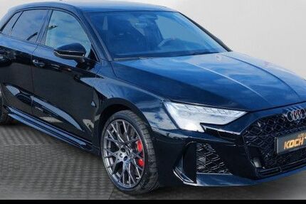Audi RS3 2.100 km 72.890 &euro; Schwäbisch Hall 74523