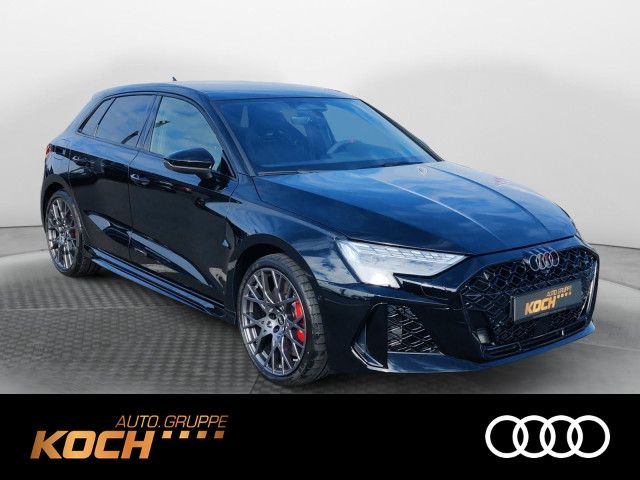 Audi RS3 2.100 km 72.890 &euro; Schwäbisch Hall 74523