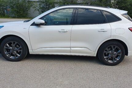 Ford Kuga 66.000 km 22.500 &euro; Kempten 87435