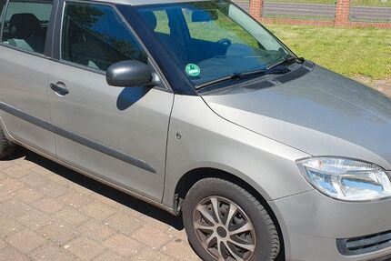Skoda Fabia 75.043 km 3.790 &euro; Dessau-Roßlau 06847