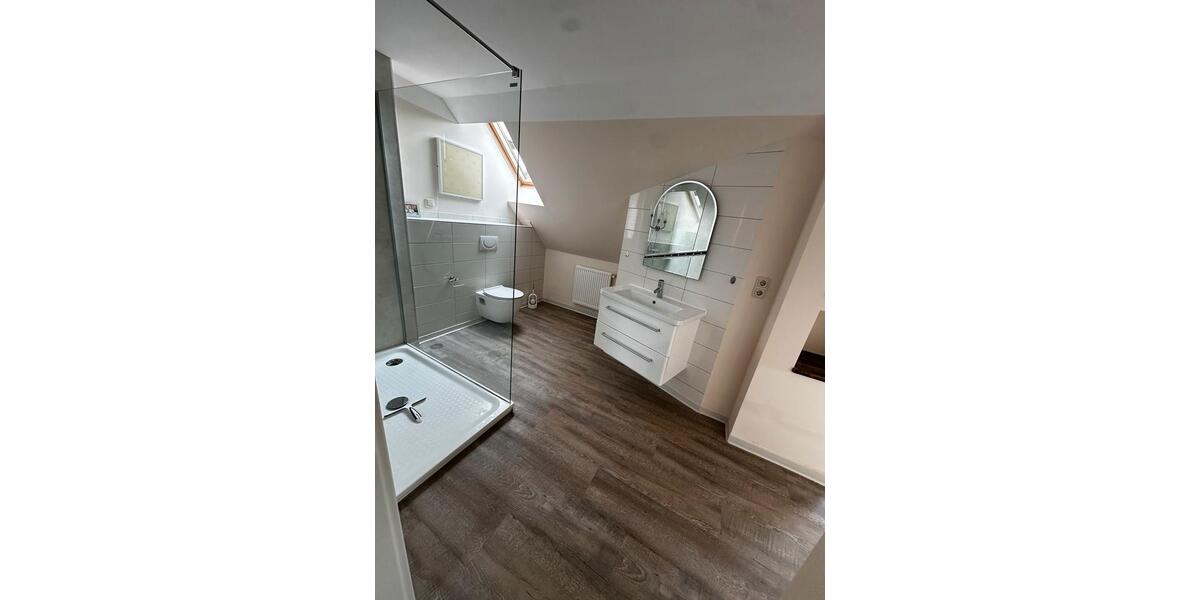 Doppelhaushälfte Heikendorf - 3 Zimmer, 120 m&sup2;, 1.550&euro; | Angebot:26273685