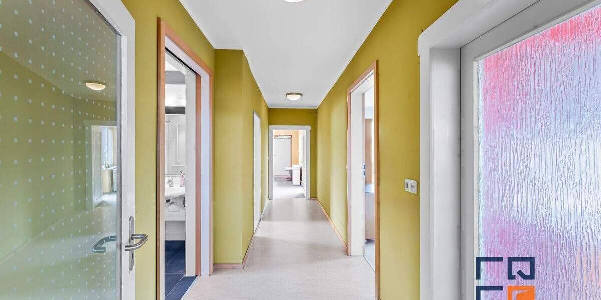 Mehrfamilienhaus, Wohnhaus Plößberg Wildenau - 9 Zimmer, 262 m&sup2;, 298.000&euro; | Angebot:25740739