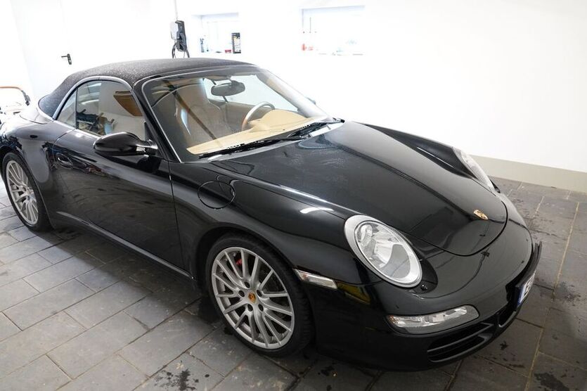 997
