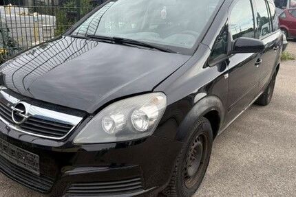 Opel Zafira 227.000 km 1.490 &euro; Villingen 78050