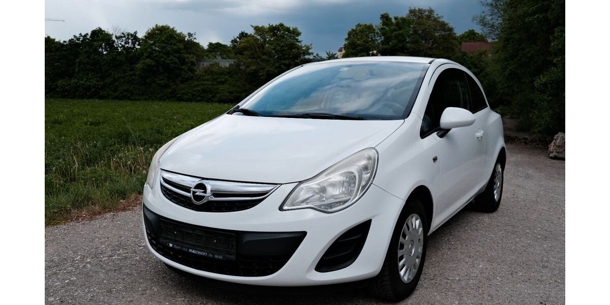 Opel Corsa 165.009 km 2.800 &euro; München 81241