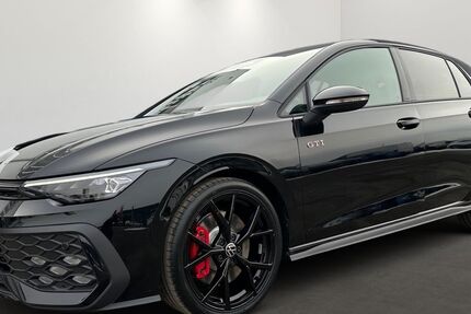 VW Golf 5.000 km 41.590 &euro; Memmingen 87700