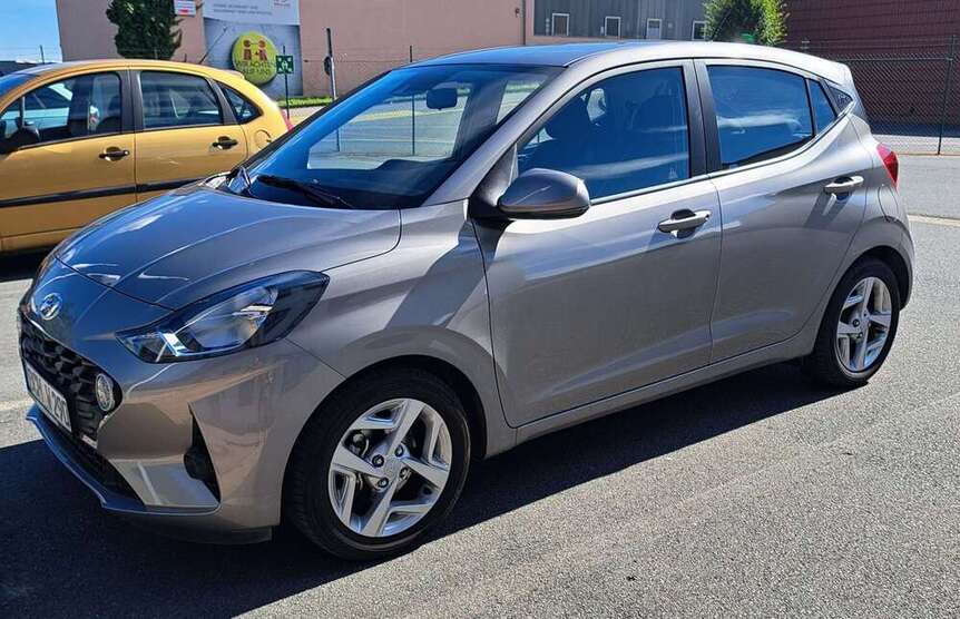 i10