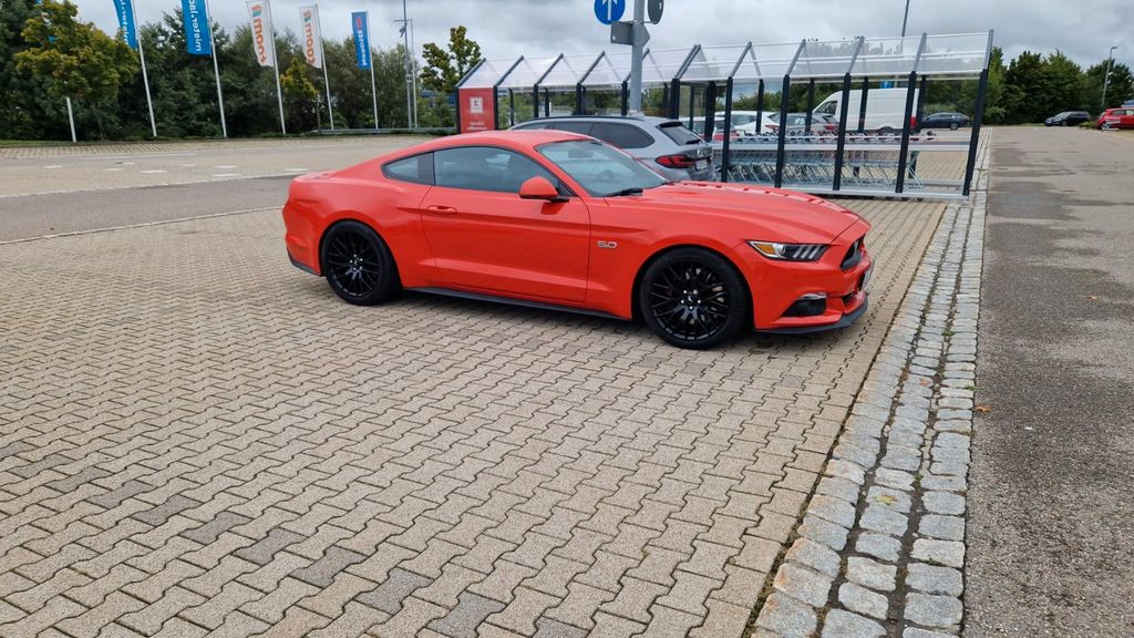 Ford Mustang 65.000 km 37.000 &euro; Brodenbach 56332