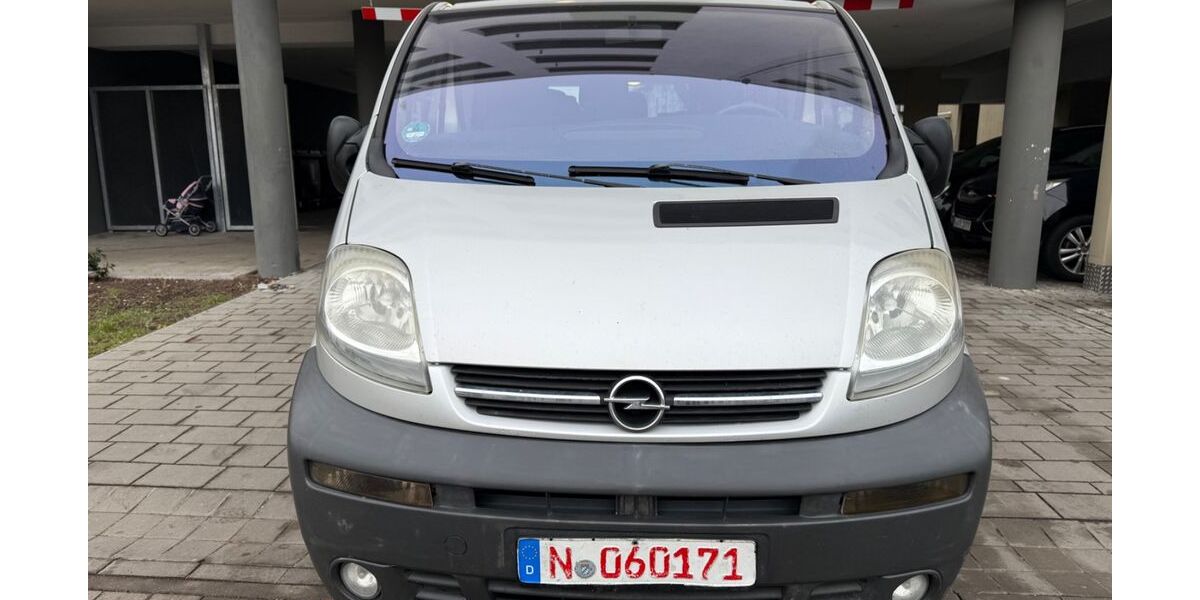 Opel Vivaro 280.000 km 3.600 &euro; Nürnberg 90439