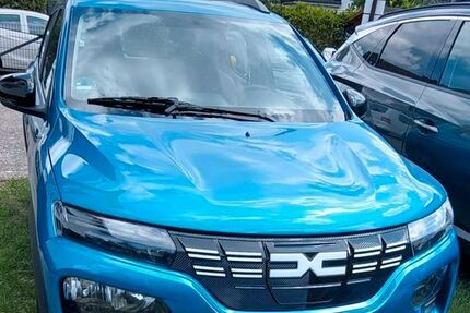 Dacia Spring 10.000 km 13.900 &euro; Berlin 12357