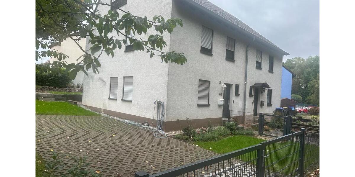 Reihenhaus Saarbrücken Dudweiler - 4 Zimmer, 150 m&sup2;, 250.000&euro; | Angebot:26921927