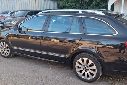 Skoda Superb 164.000 km 8.990 &euro; Siegsdorf 83313