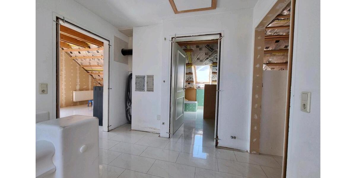 Einfamilienhaus Obersulm - 7 Zimmer, 207 m&sup2;, 550.000&euro; | Angebot:24836768