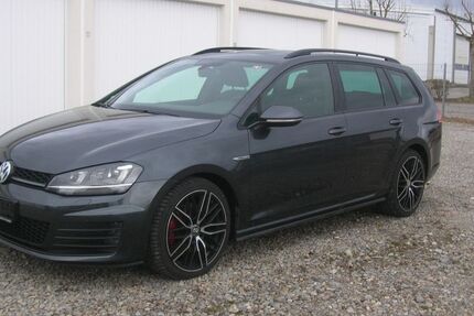 VW Golf 198.000 km 8.450 &euro; Vöhringen 72189