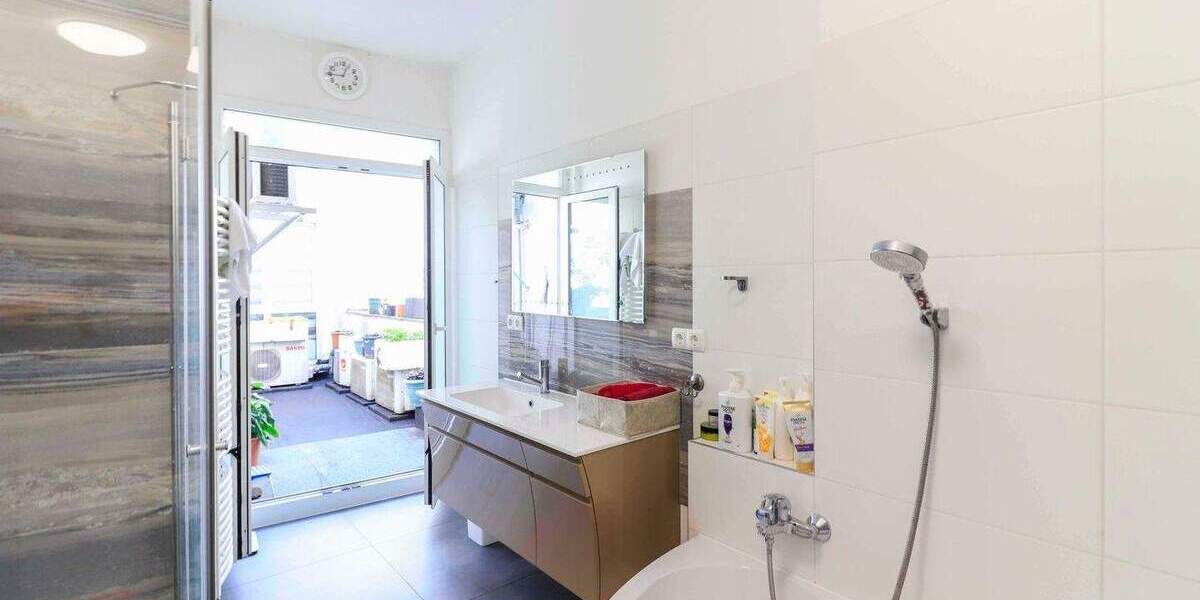 Mehrfamilienhaus, Wohnhaus Aschaffenburg Innenstadt - 7 Zimmer, 495.000&euro; | Angebot:24825236