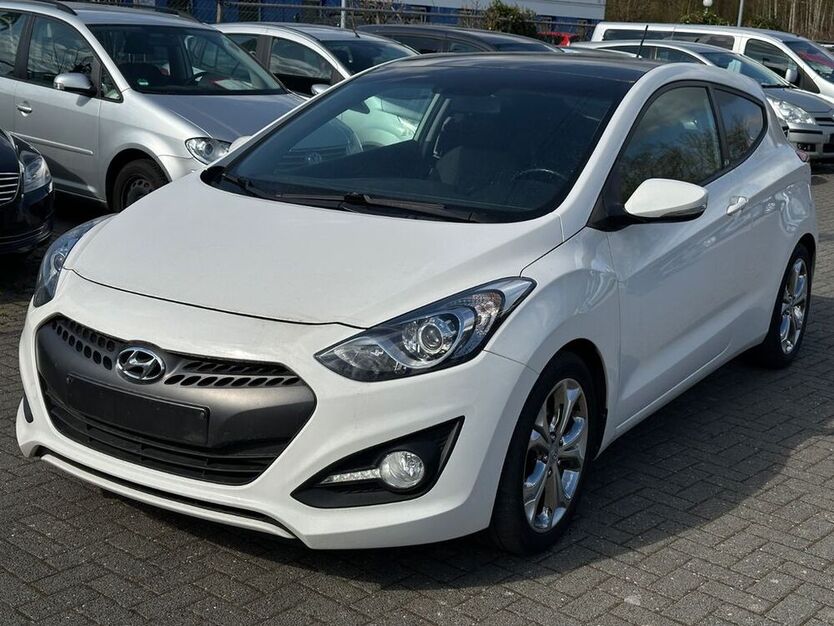 i30