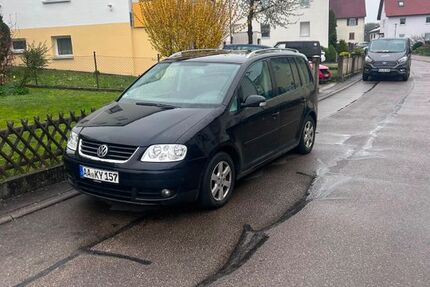 VW Touran 290.000 km 950 &euro; Aalen 73432