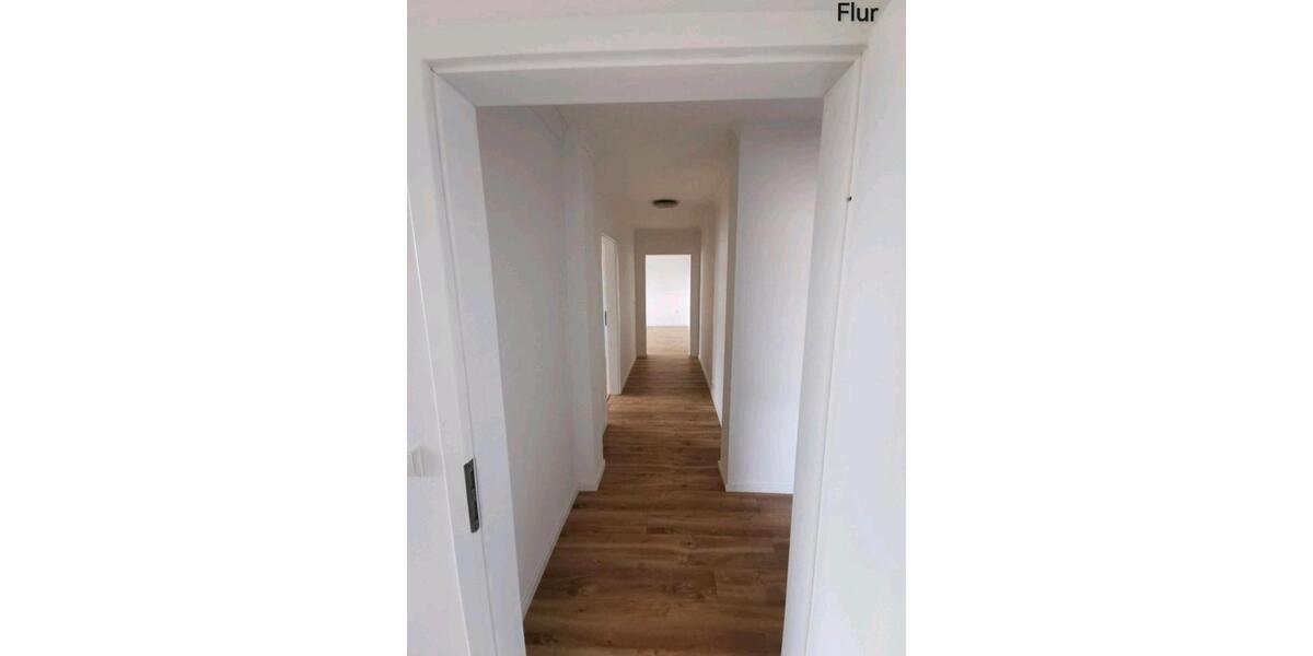 Etagenwohnung Wolfsburg - 3 Zimmer, 65 m&sup2;, 140.000&euro; | Angebot:27128123