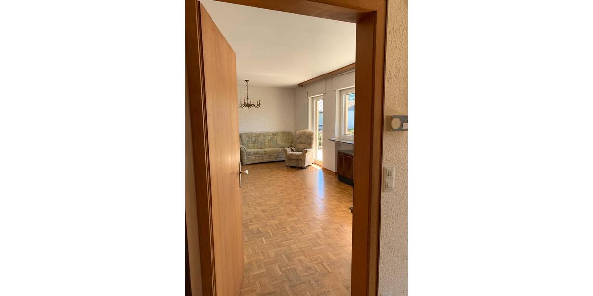 Einfamilienhaus Kröv - 12 Zimmer, 230 m&sup2;, 270.000&euro; | Angebot:26665782
