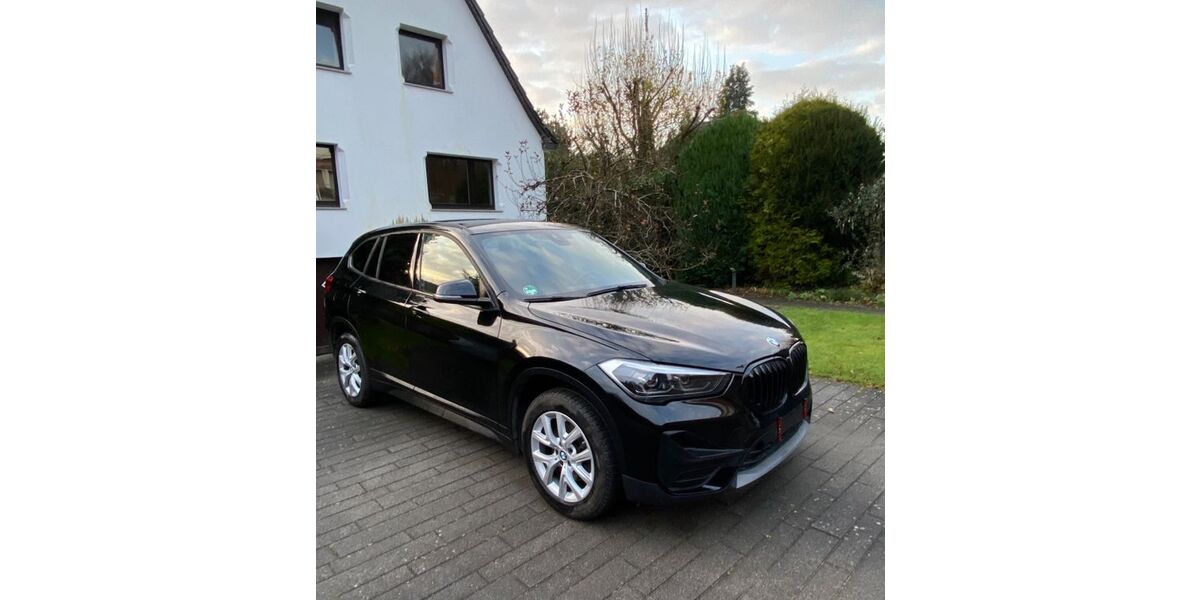 BMW X1 44.950 km 19.900 &euro; Hamburg 22397