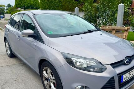 Ford Focus 86.124 km 5.490 &euro; München 81929