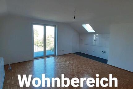 2,5 Zimmer DG-Wohnung Balkon + Abseite + Stellplatz 2.5 zimmer