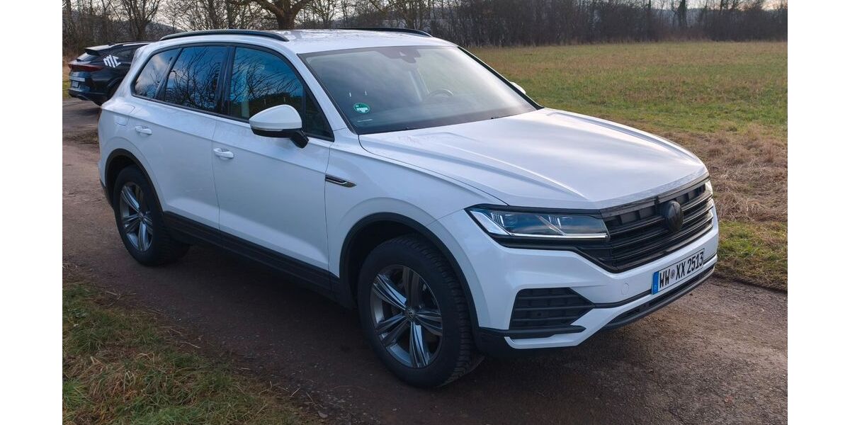 VW Touareg 103.441 km 35.000 &euro; Hachenburg 57627