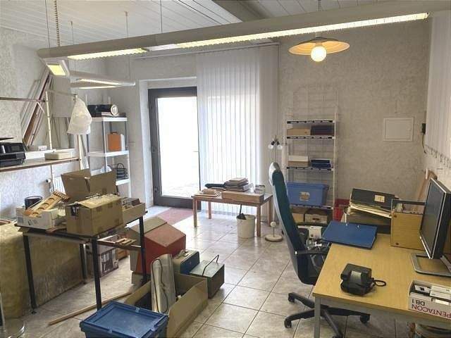 Einfamilienhaus Bad Bibra - 5 Zimmer, 165 m&sup2;, 149.000&euro; | Angebot:26694567