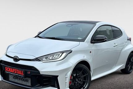 Toyota Yaris 1.982 km 47.979 &euro; Elsdorf (bei Köln) 50189