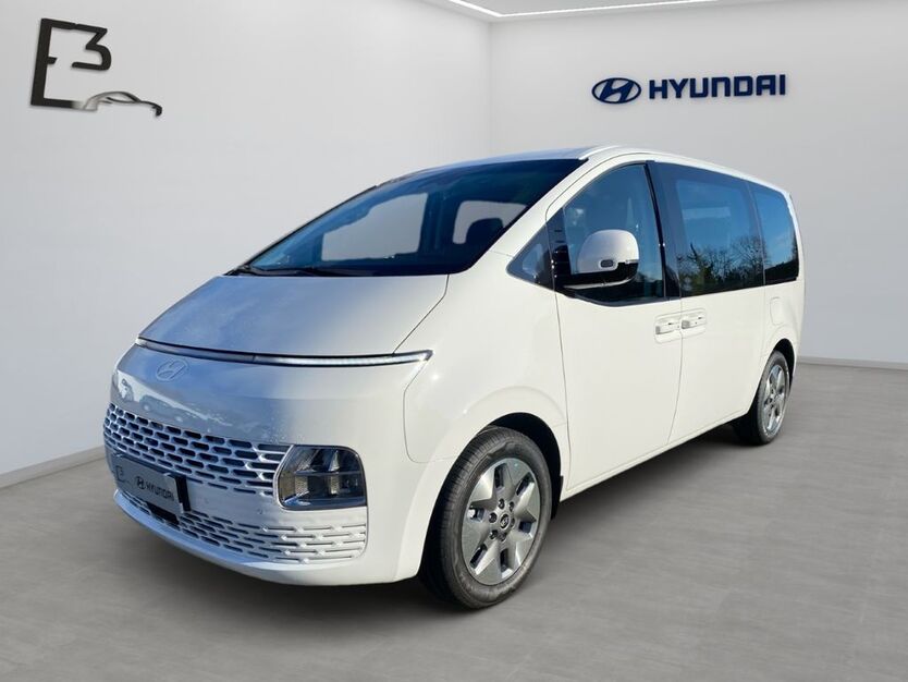 Hyundai STARIA 5.959 km 44.490 € Schiffweiler 66578