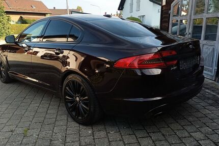 Jaguar XF 199.500 km 9.680 &euro; Velden 84149