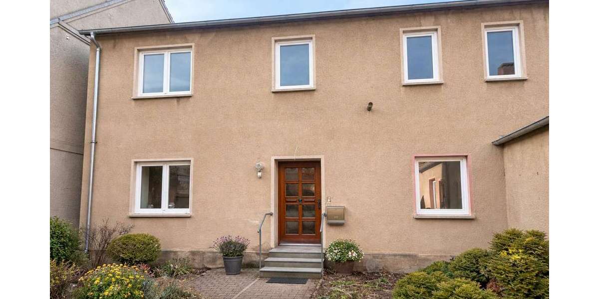 Einfamilienhaus Gramzow - 13 Zimmer, 225 m&sup2;, 250.000&euro; | Angebot:26308846