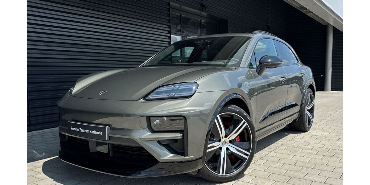 Porsche Macan 14.900 km 117.689 € Ettlingen 76275