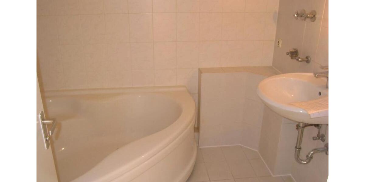 Etagenwohnung Fürstenfeldbruck - 2.5 Zimmer, 74 m&sup2;, 1.080&euro; | Angebot:26260724