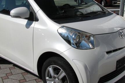 Toyota IQ 94.000 km 4.999 &euro; Röfingen 89365