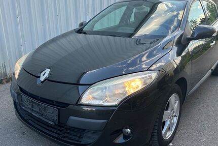 Renault Megane 179.000 km 1.990 &euro; Böblingen 71034