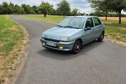 Renault Clio 68.000 km 5.900 &euro; Ohlweiler 55469