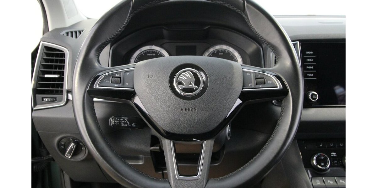 Skoda Karoq 1.5 TSI 7-DSG Style NAVI+LED+KAMERA+ALU18 124.679 km 17.900 &euro; Hagenow 19230