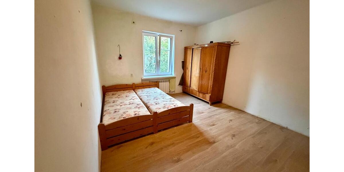 Mehrfamilienhaus, Wohnhaus Arzberg - 9 Zimmer, 240 m&sup2;, 470.000&euro; | Angebot:26977955