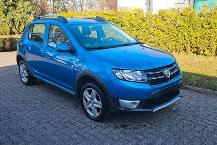 Dacia Sandero 137.500 km 6.100 &euro; Bad schwartau 23611