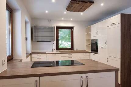 Haus Erbes-Büdesheim Büdesheim - 7 Zimmer, 188 m&sup2;, 1.650&euro; | Angebot:26505722